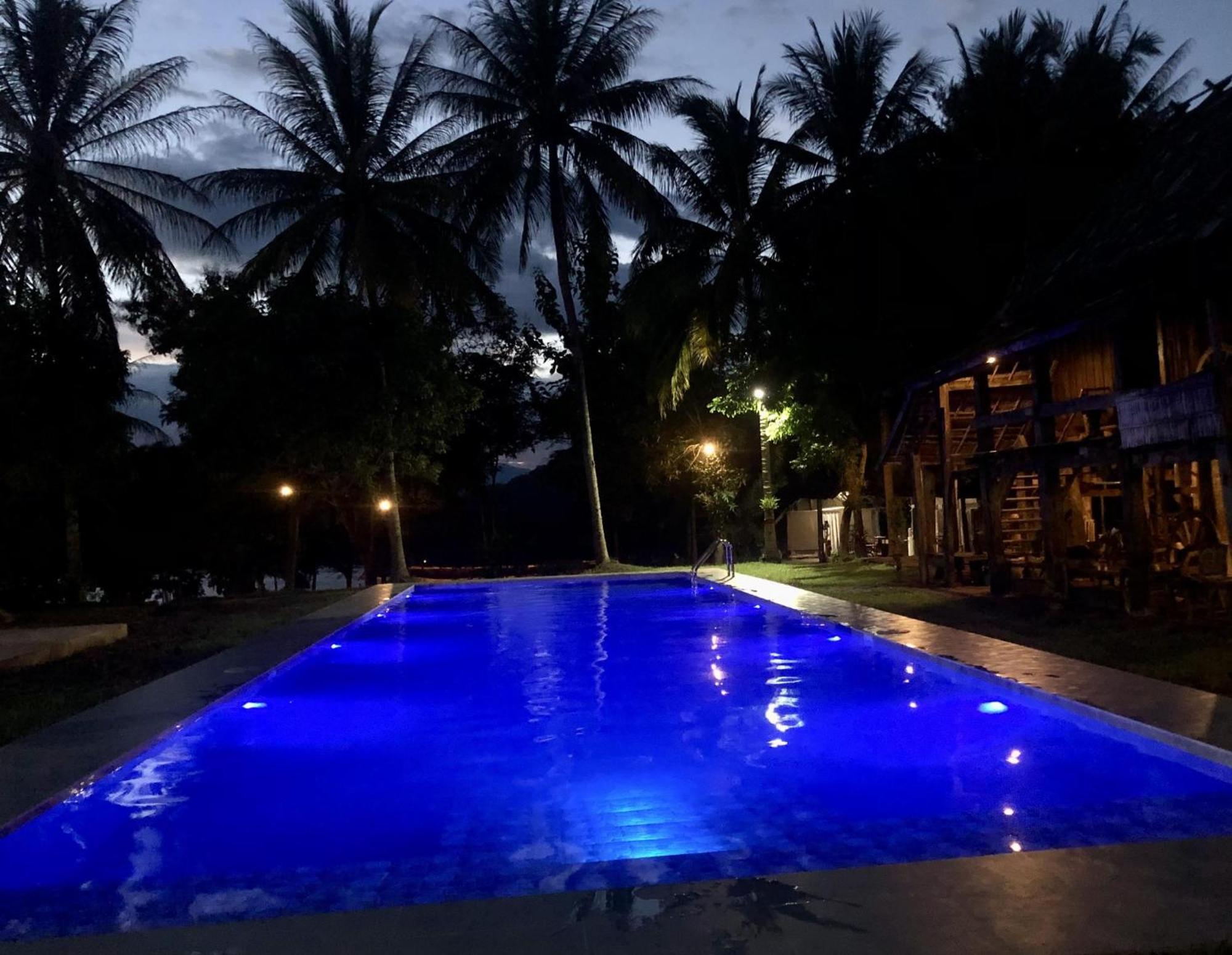 On The Mekong Resort Luang Prabang Exteriör bild